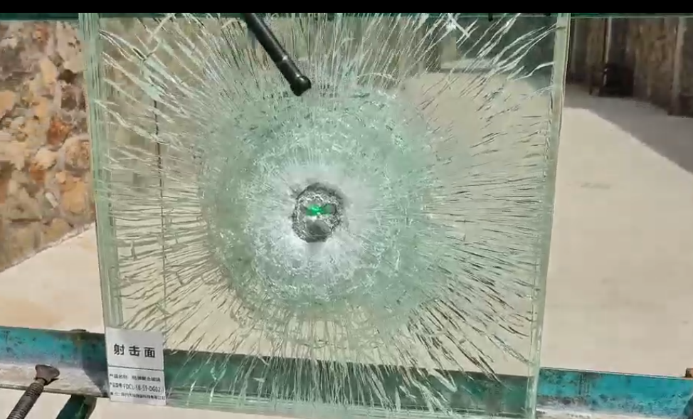5级防弹玻璃