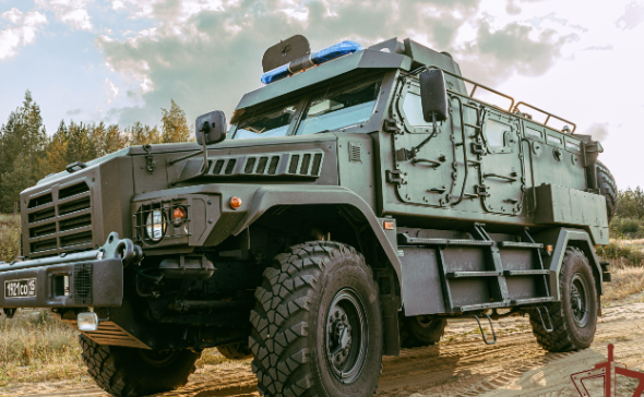 乌克兰装甲车辆防AK47防弹玻璃定制案例